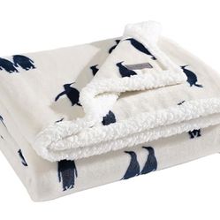 Eddie Bauer - Blanket, Super Soft Reversible Sherpa & Brushed Fleece Bedding, Throw Blankets for Couch, Ideal for Lounging (Emperor Penguin)