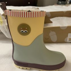 Sticky Lemon Rain Boots