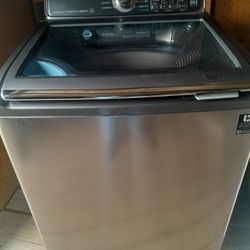 Samsung Washer Machine Like New  W/Warranty 