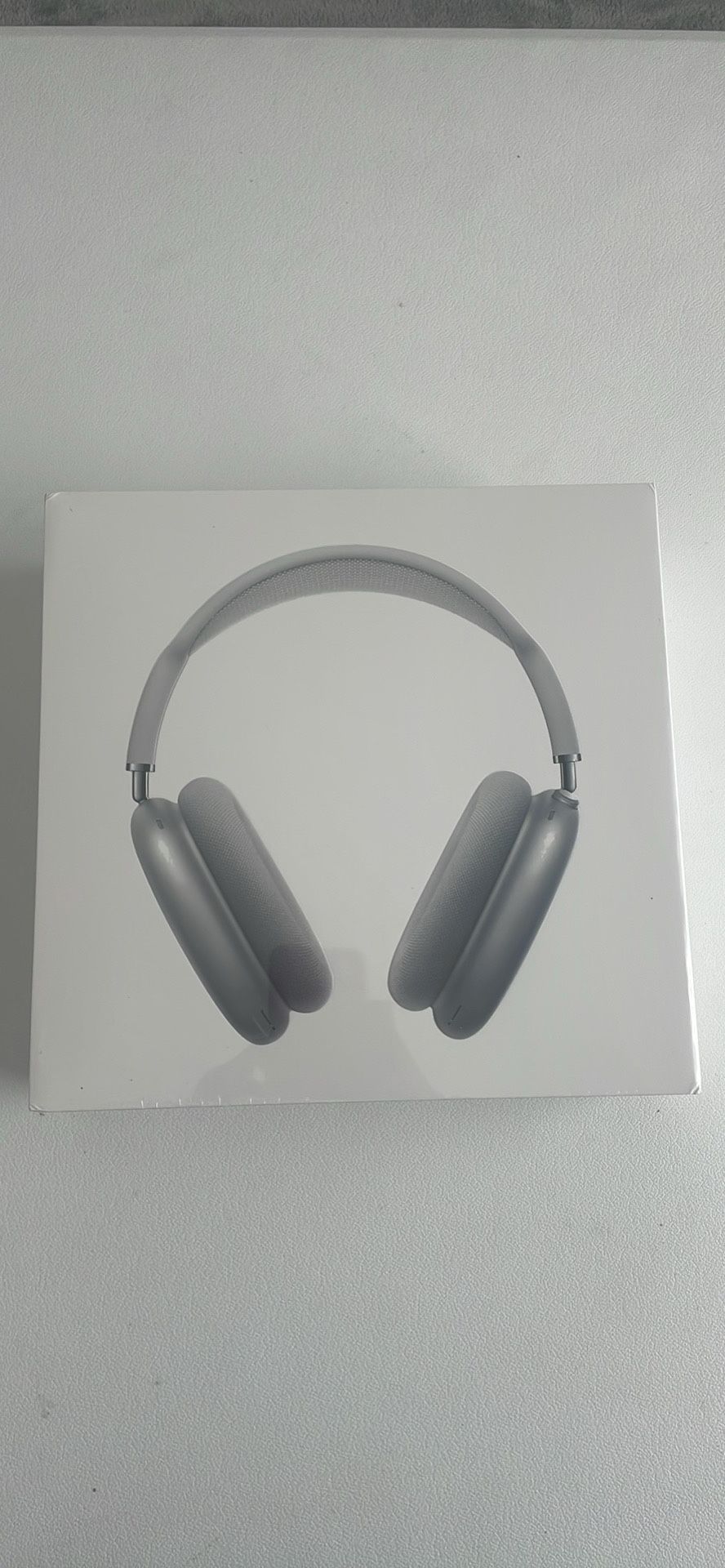 White Airpod Max*Negotiable*