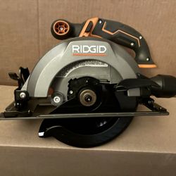 Circular SAW. RIGID. NEW. tool only 