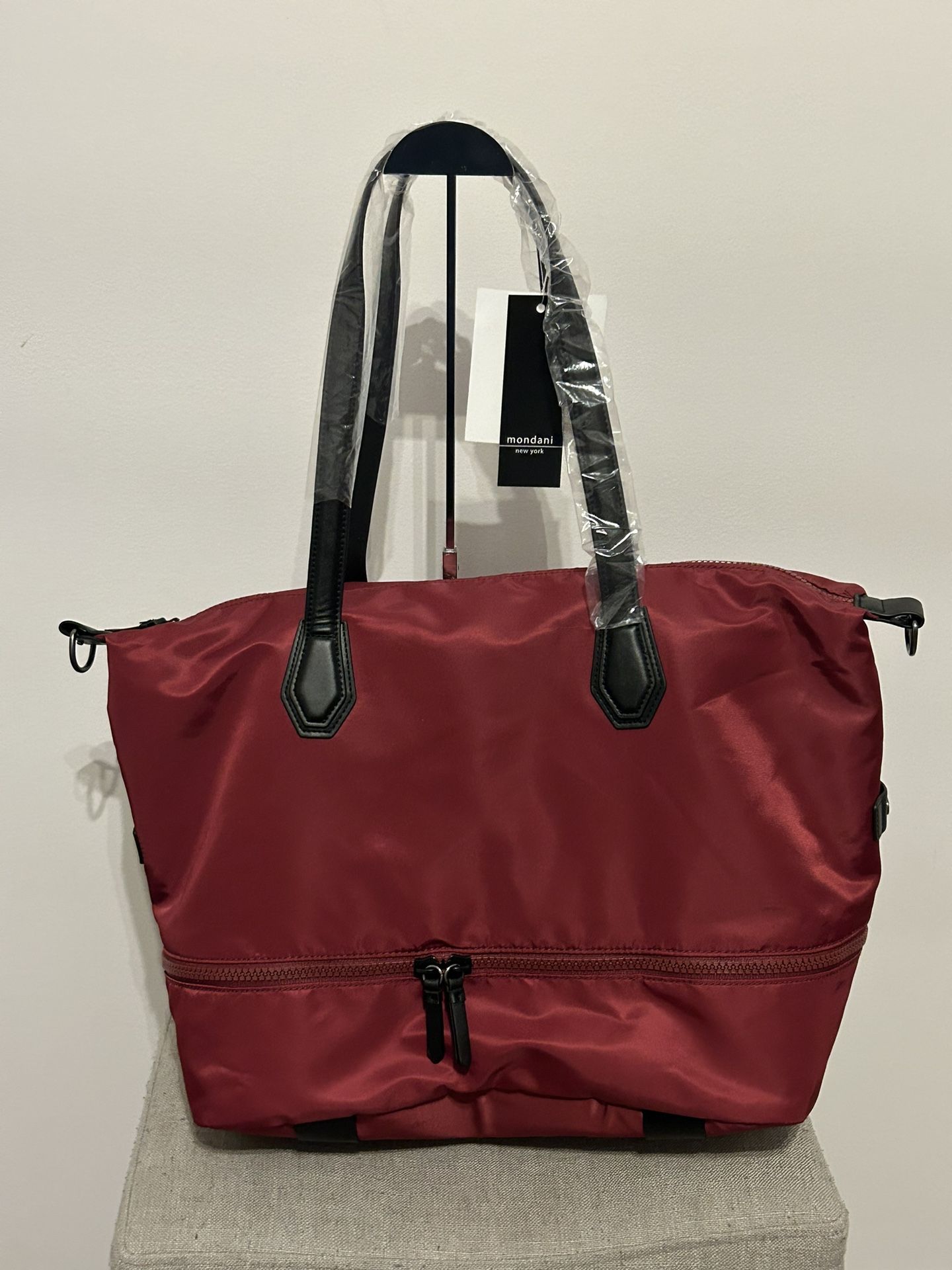 Mondani Weekender Bag $125