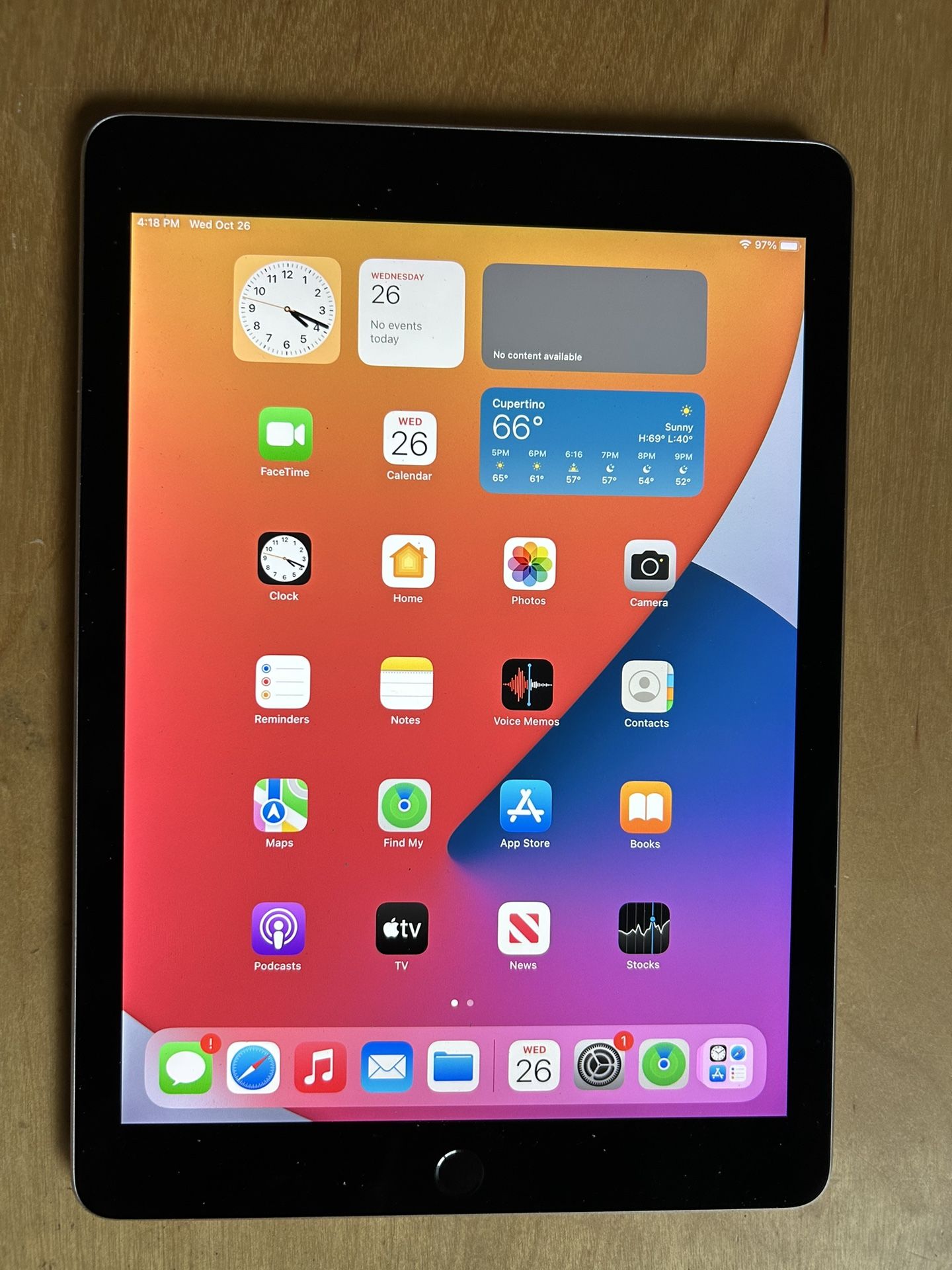 Apple iPad Pro 9.7" 1st Gen A1673 Wifi 32GB