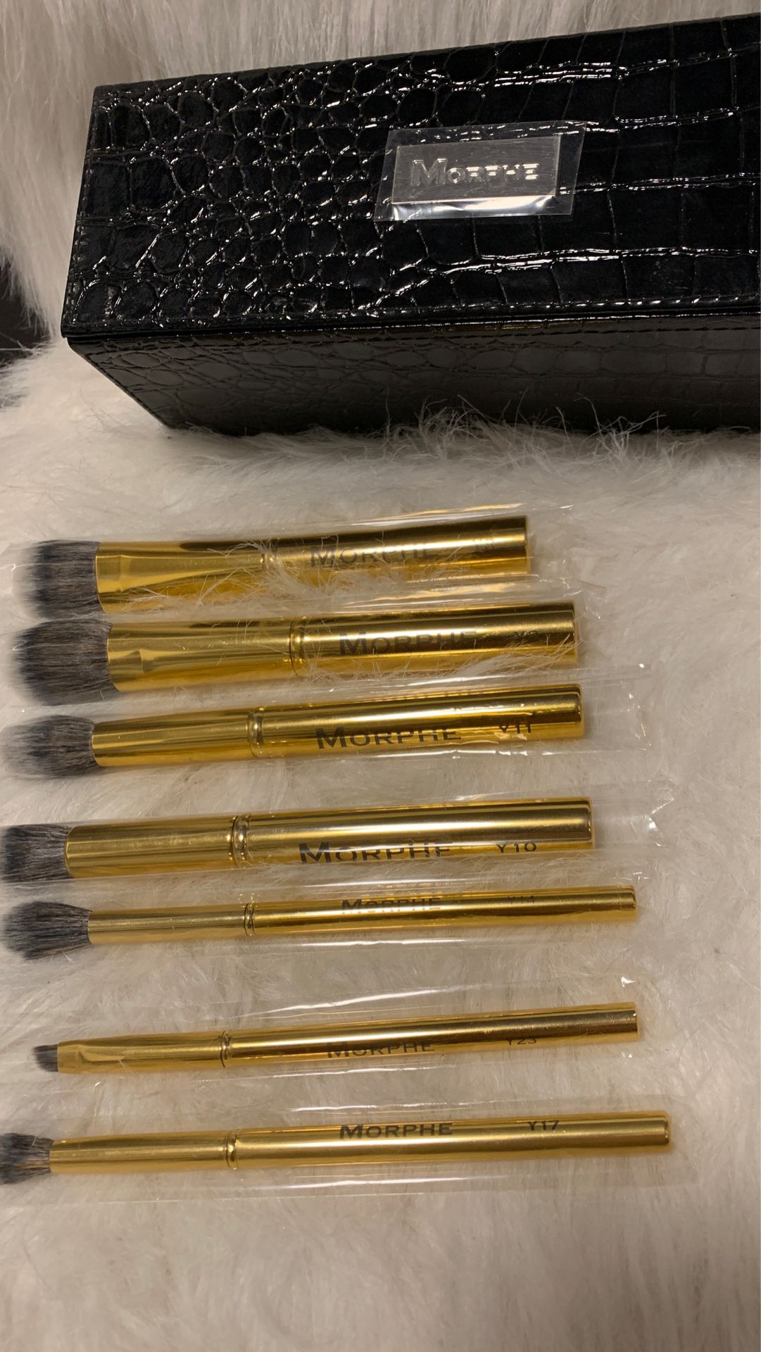 7 Morphe makeup brushes