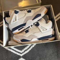 Jordan 4 SB Navy