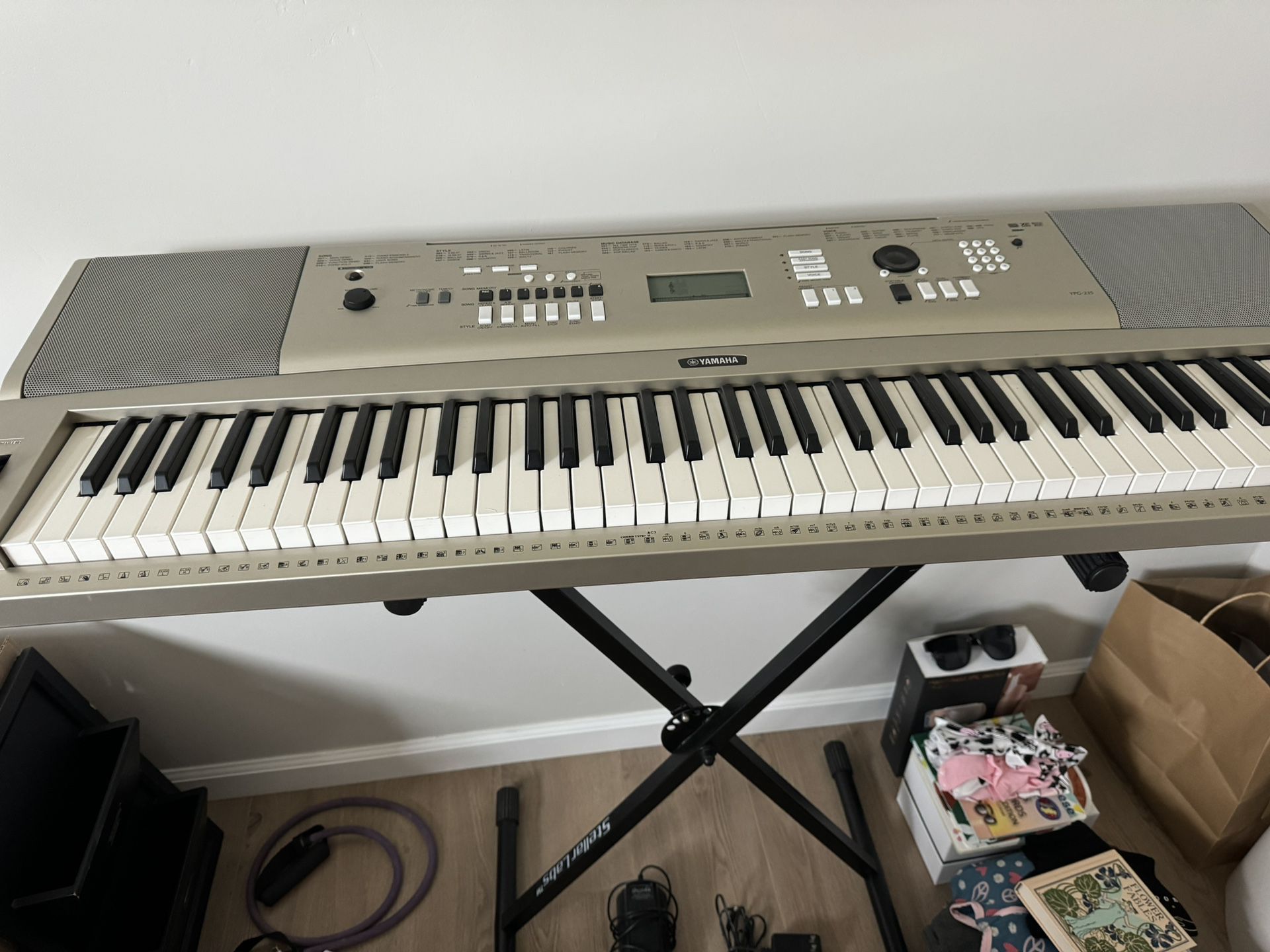 Yamaha 76 Key digital Piano. YPG-235