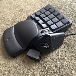 Razer Tartarus V2