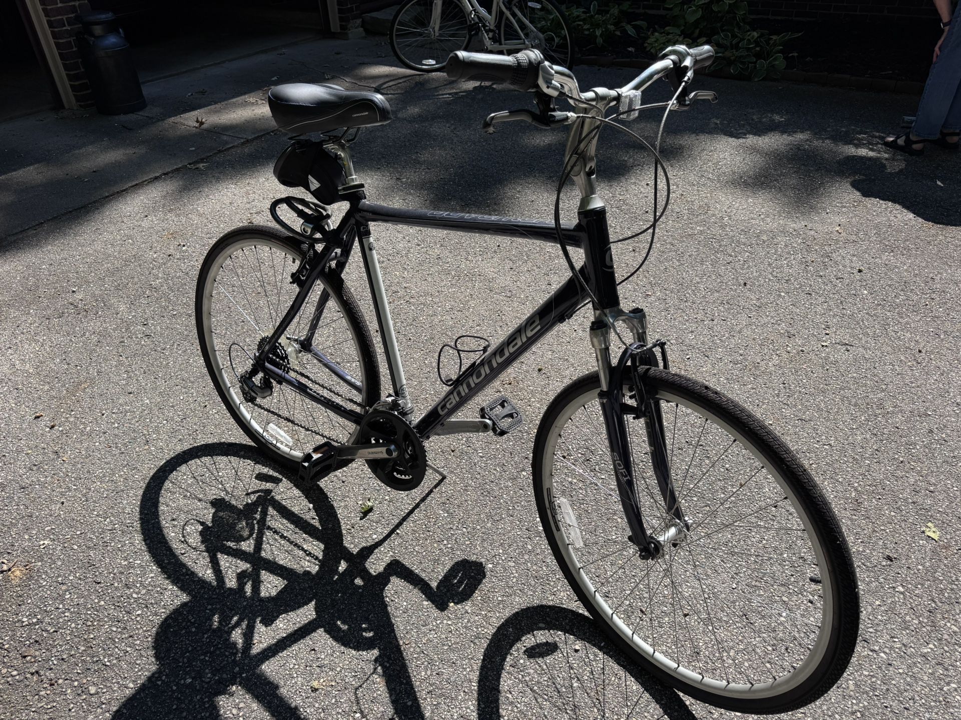 Cannondale Adventure 2 Bicycle