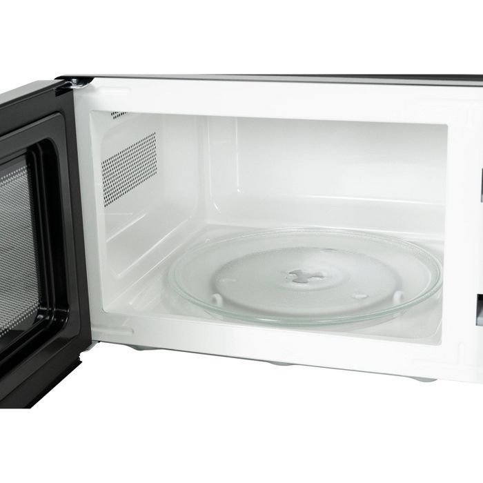 Sunbeam 0.7 cu ft 700 Watt Microwave Oven - 4 Crew