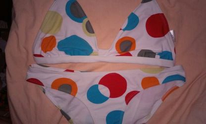 Bikini set.
