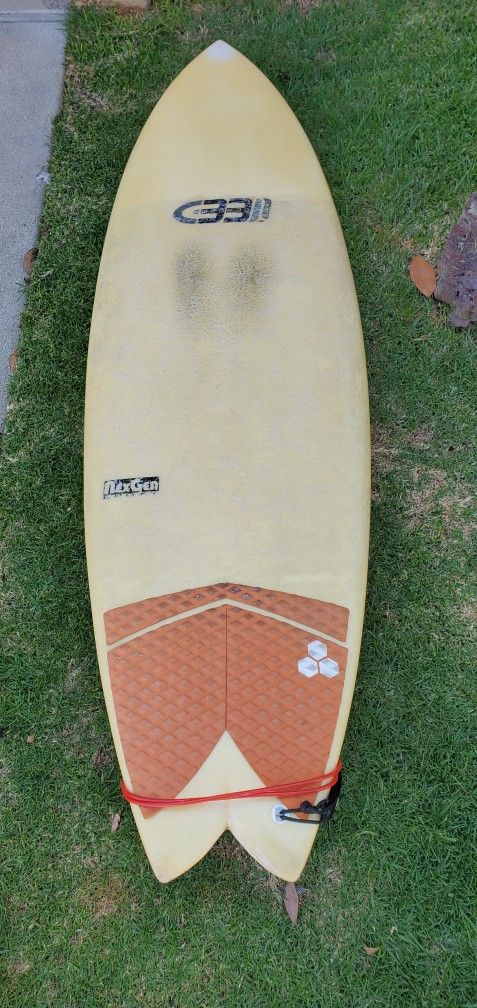 Surfboard - Degree 33
