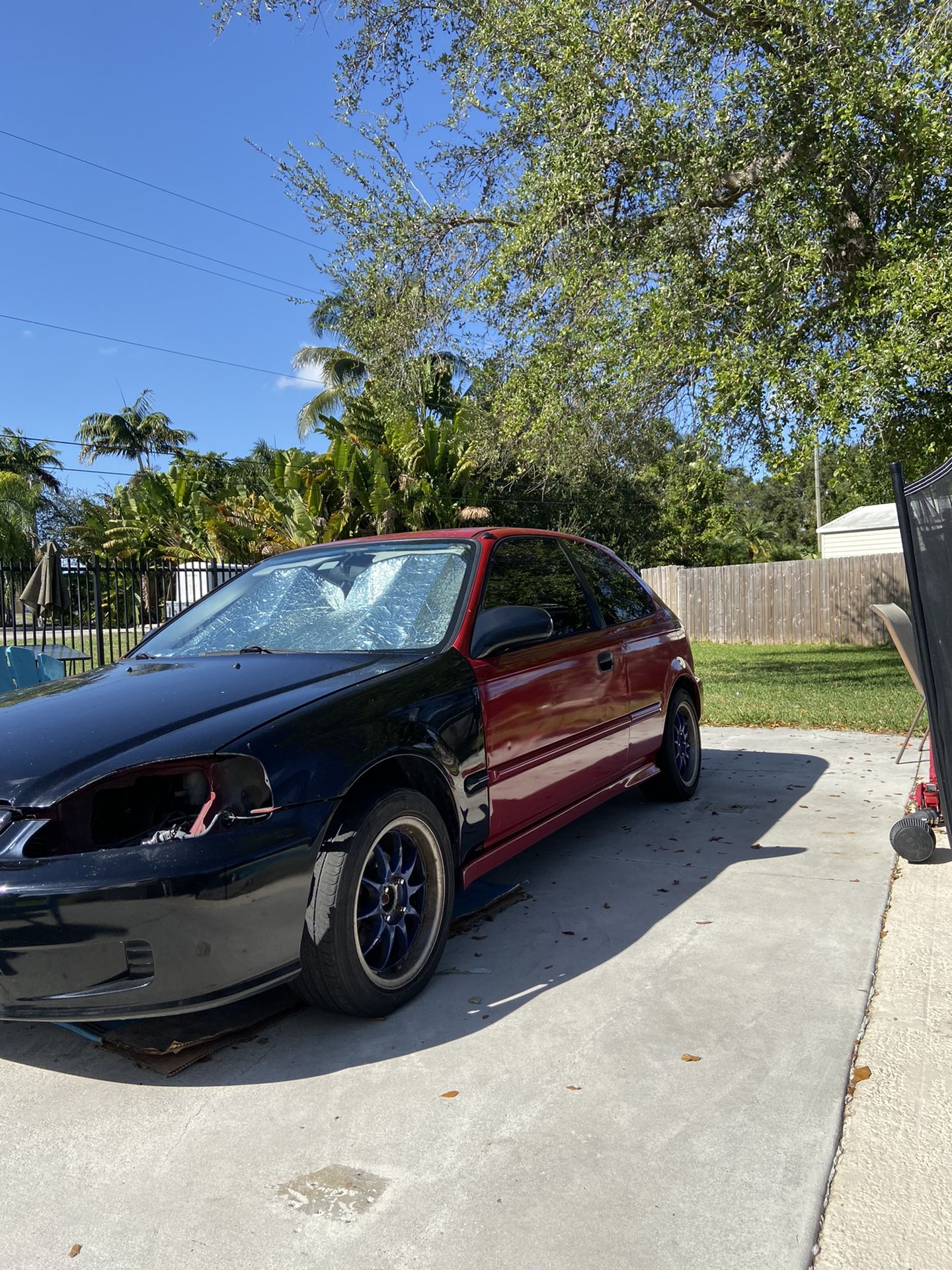 Civic hatchback ek 2000 front