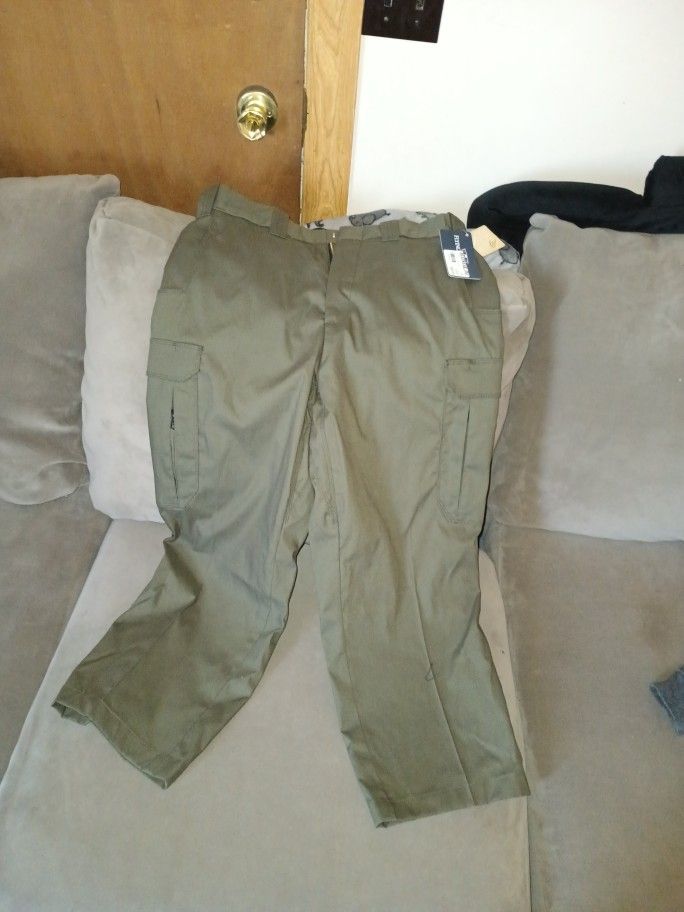 Olive Green Tactical Pants Brand New