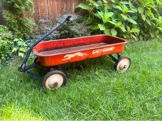 Vintage Hamilton Greyhound Wagon