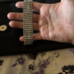 Vintage  7 Stones Wide Clear Rhinestone & Silver Bracelet w/Latch & Safety Chain  Very Elegant Bracelet     $18