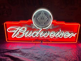 Budweiser beer neon