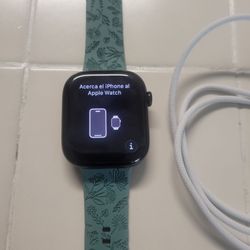 Apple Watch 10 (cellular)with Green Floral Band + Charger 46mm