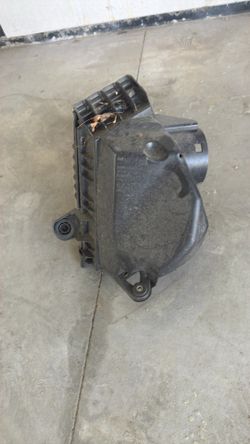 BMW five series air cleaner with sensor