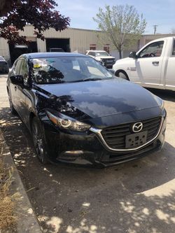 2018 Mazda 3 2.5 parts