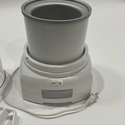 Ice Cream Maker 