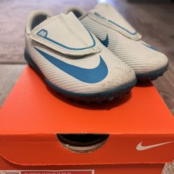 Nike Jr. Mercurial Vapor 16 Club
