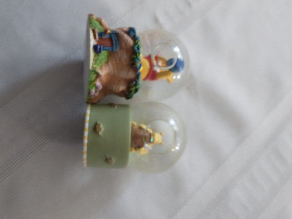 Snow globes