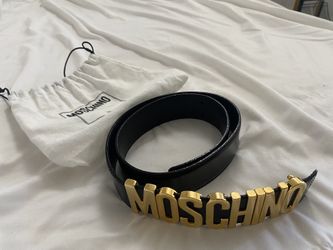 Brand New Moschino Belt. Size 38.