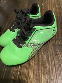 Kids Soccer Cleats 