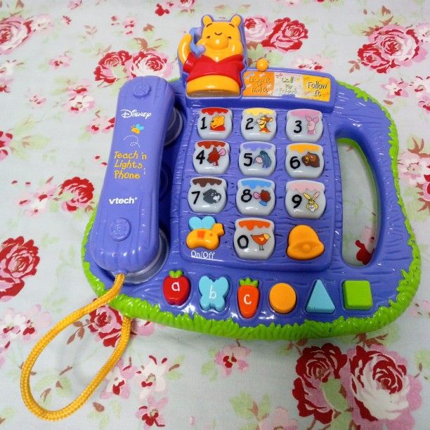 VTech Winnie the Pooh baby telp with music toy