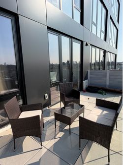 4-Piece Outdoor Patio Furniture Set | Excellent Condition | Bushwick