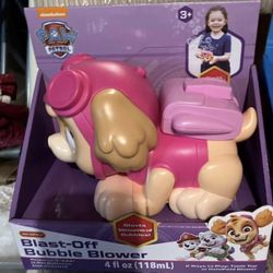 Paw Patrol Skye Blast Off Bubble Blower New