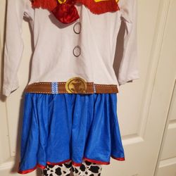Disney Jesse Costume Size:3T✨️