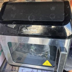 Sur La table Air Fryer With Accessories 