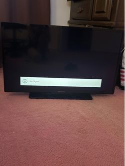 magnavox tv 40 inch (no remote)