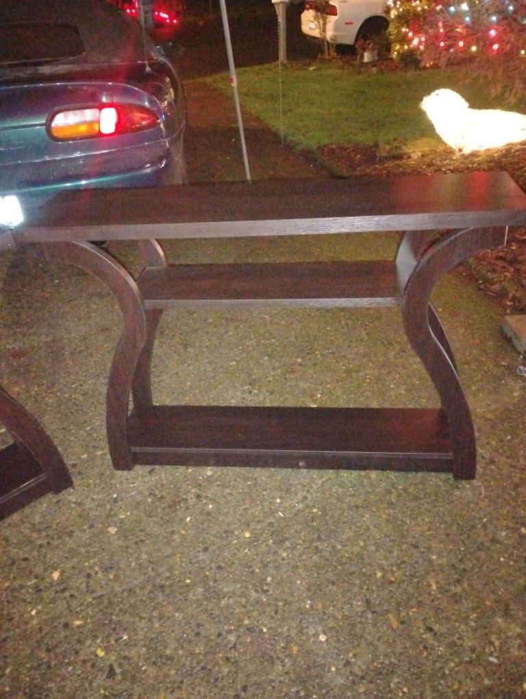 2 Nice Black Wall Shelves