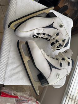 Roces Women's RFG 1 Ice Skate Superior Italian Style Size 10