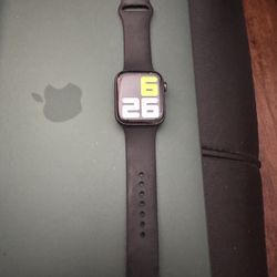 Apple Watch 6th Gen. Stainless Steel. Mint Condition. Kendall Area