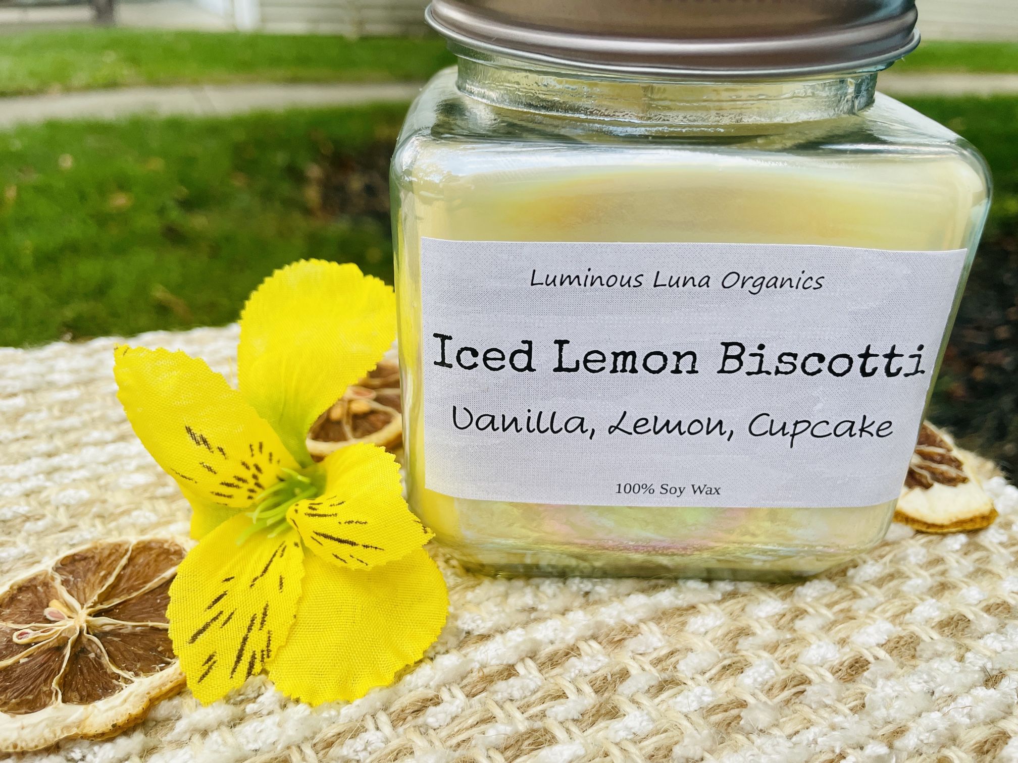 100 % Soy Wax candle