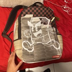 sprayground money on the run