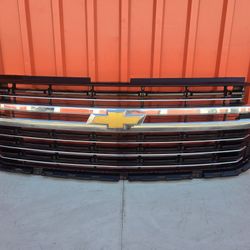 Chevrolet Tahoe/Suburban Front Grille 2021-2025