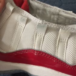 Jordan 11 Cherrys