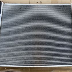 05-09 Cadillac STS 04-07 SRX 3.6L 4.4L 4.6L AT Aluminum Radiator