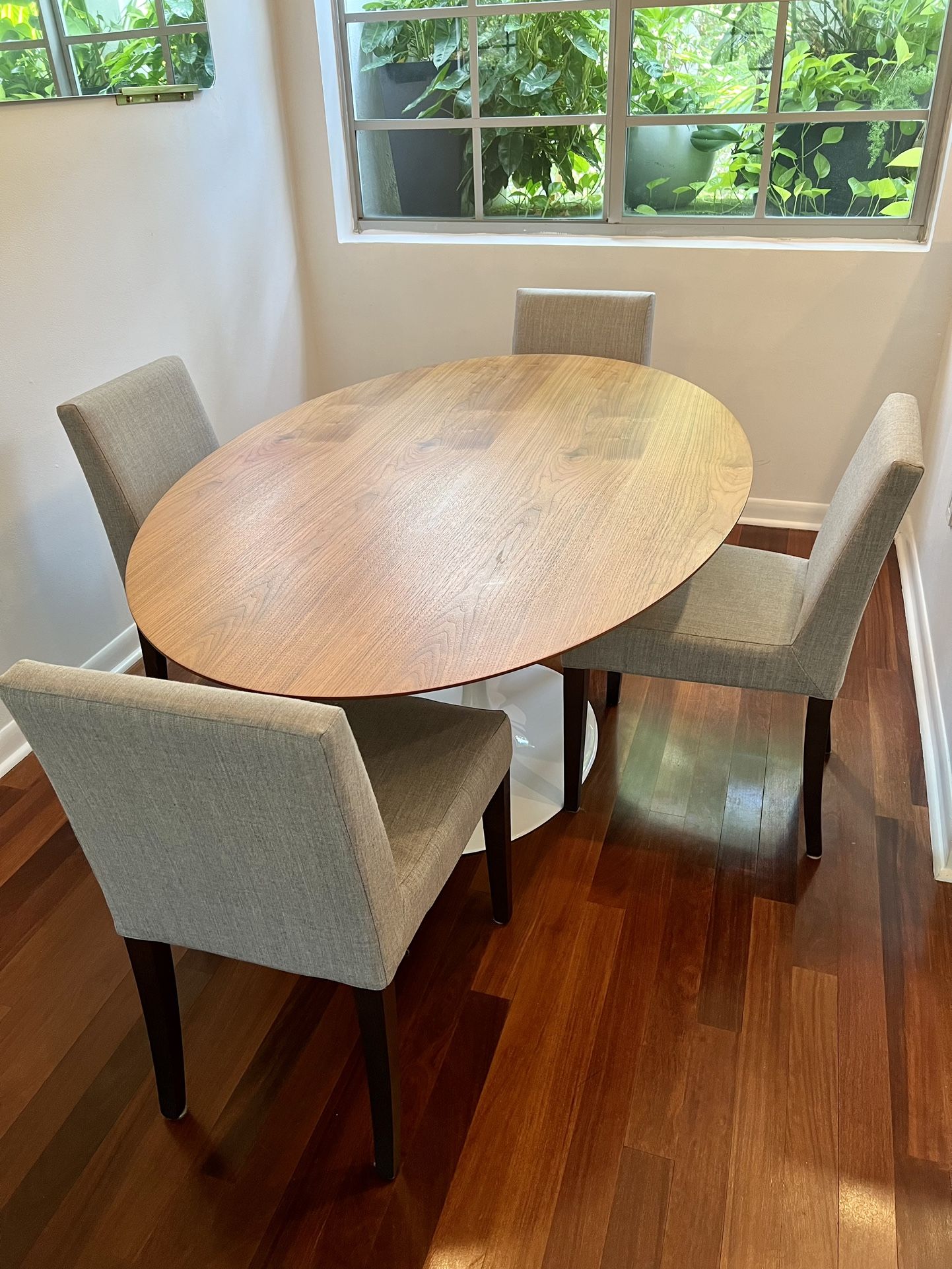 Rove Concepts Tulip Table Oval - Walnut 67”