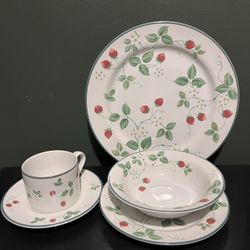 Dinnerware 