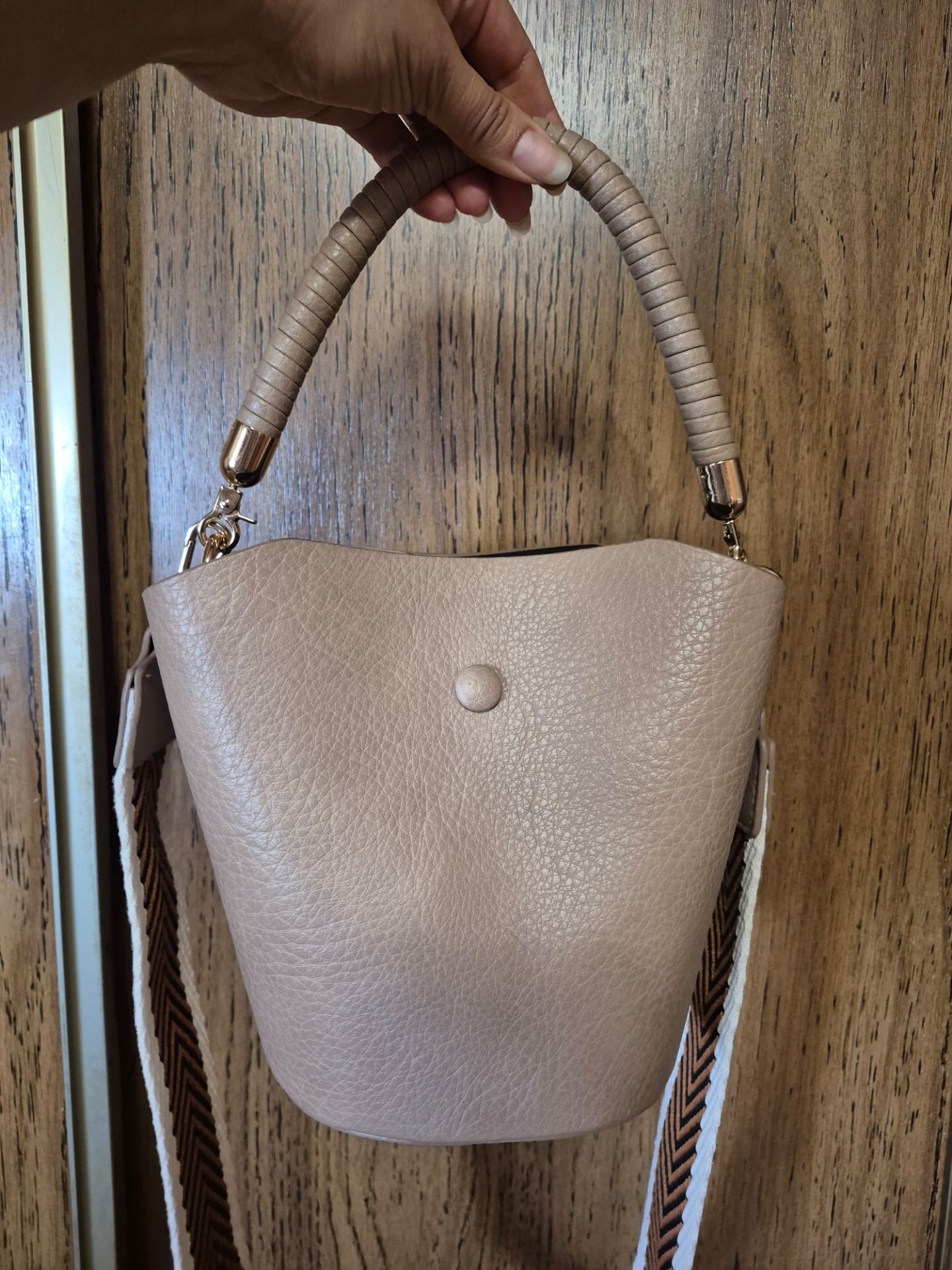 Small feminine handbag purse