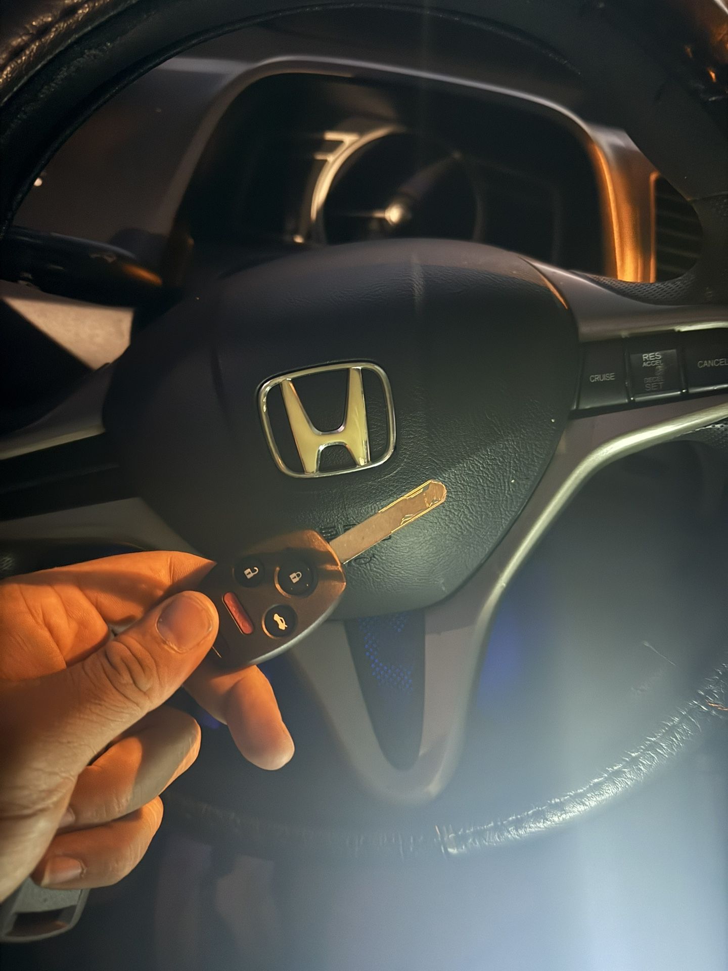 Keys/ Key Fobs/ Push To Start/ hKey Entry!