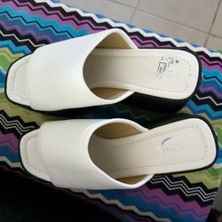 Michael Kors 8 1/2 Size  Women 