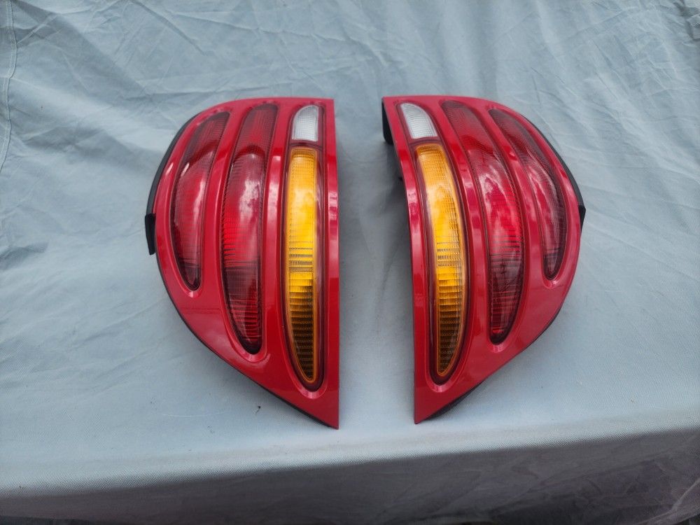 Mustang Export Tail Lights 94 95 Nos New