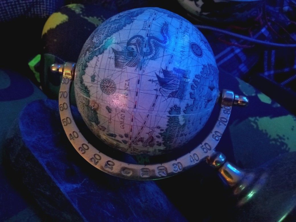 1 Marble Base World Globe Bookend