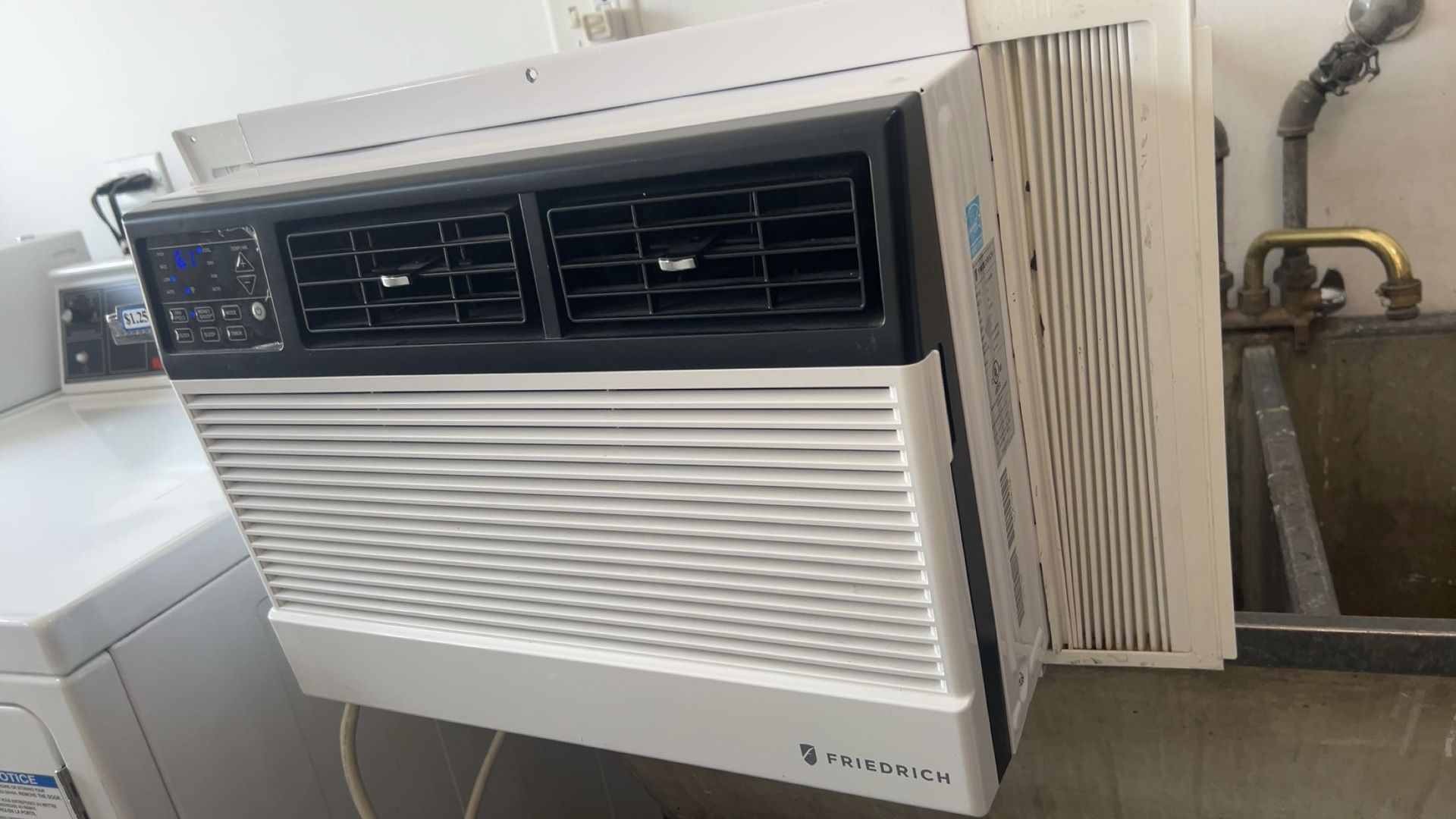 10000 Btu Ac Unit Like New New AC Cold